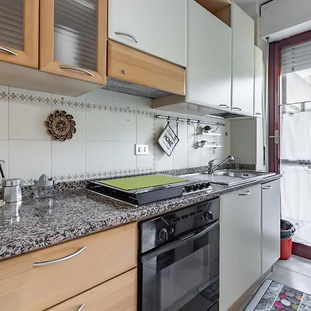 Appartement Roomy With Balconies! *